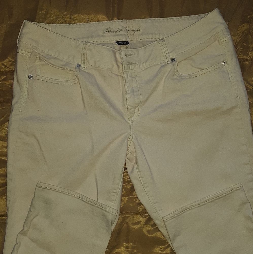 American eagle outfitters Artist capri